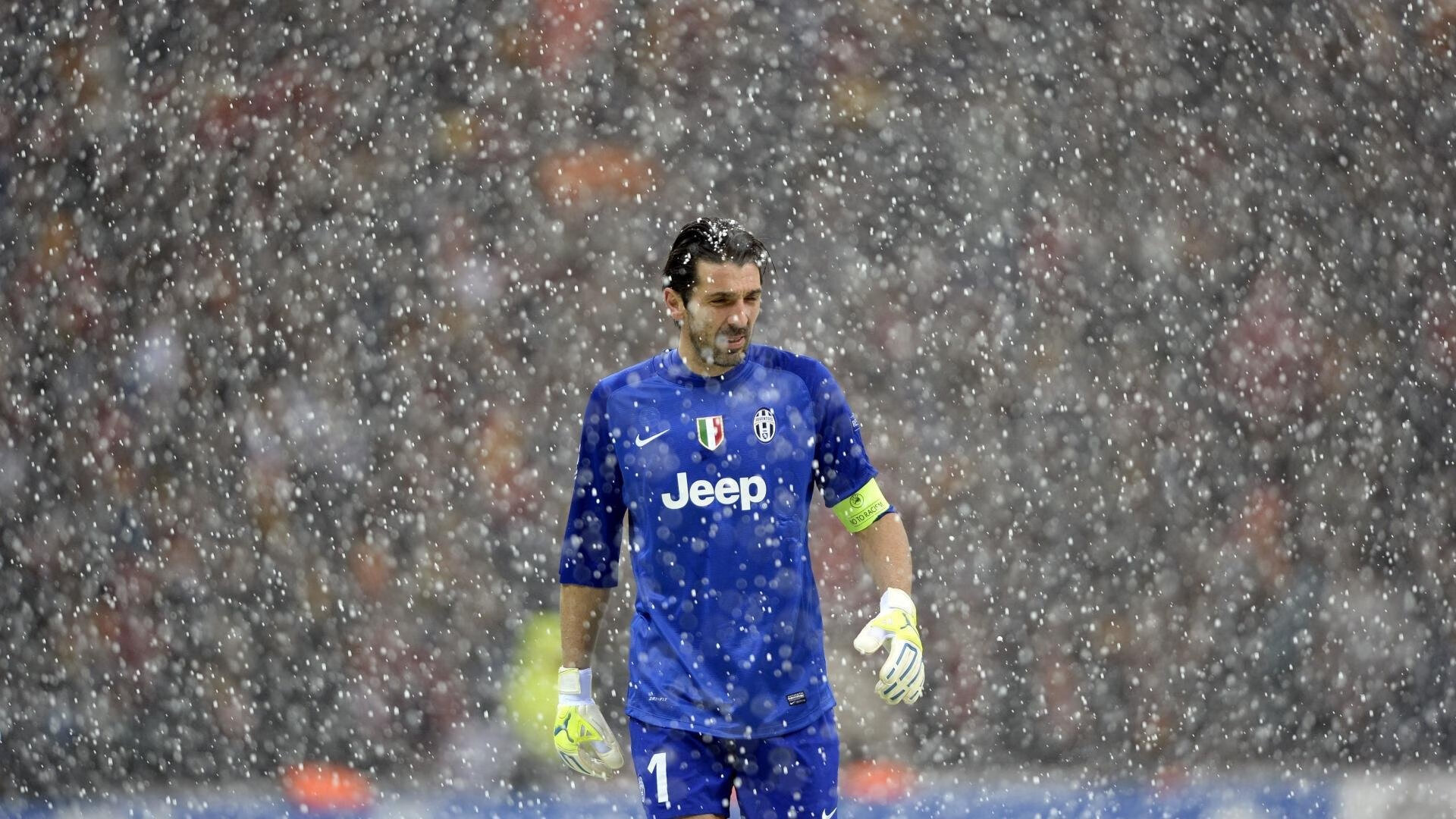 乐鱼体育平台-3-1，英超第19逆转纽卡+终结3连败，28岁AC米兰旧将飙世界波，英超纽卡斯尔联